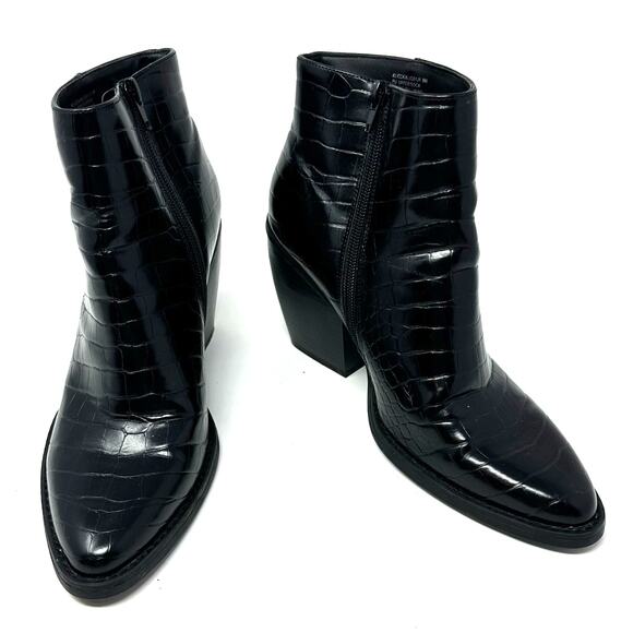 Madden Girl Size 9 Short Boot Black Side Zip‎ Bootie Heeled Synthetic Leather - Picture 1 of 8